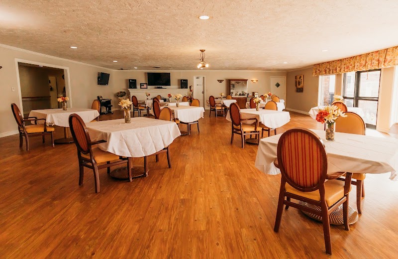 WILLOWS OF NEW CASTLE nursing home in NEW CASTLE, IN - Photo 4 of 5
