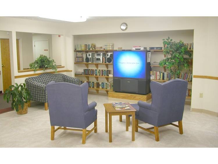 MILLER'S MERRY MANOR nursing home in PLYMOUTH, IN - Photo 3 of 6