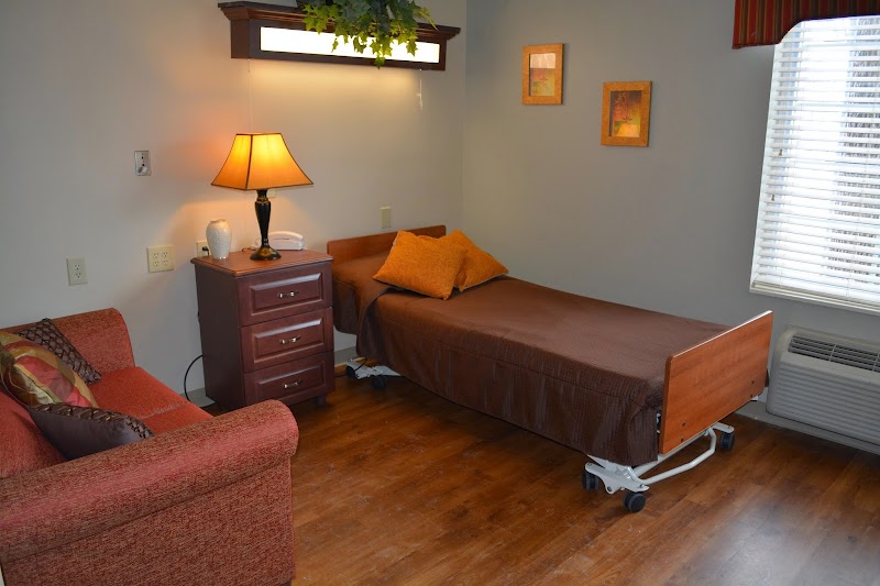 FRANKLIN MEADOWS nursing home in FRANKLIN, IN - Photo 4 of 10