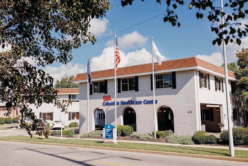 COLUMBIA HEALTHCARE CENTER nursing home in EVANSVILLE, IN - Photo 2 of 5