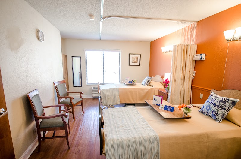 SIGNATURE HEALTHCARE OF MUNCIE nursing home in MUNCIE, IN - Photo 2 of 5