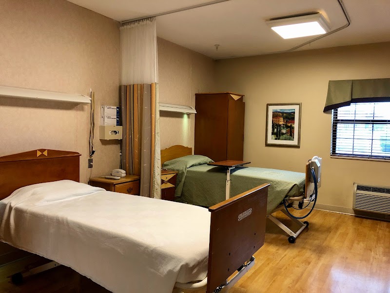 MAJESTIC CARE OF SOUTHPORT nursing home in INDIANAPOLIS, IN - Photo 3 of 5