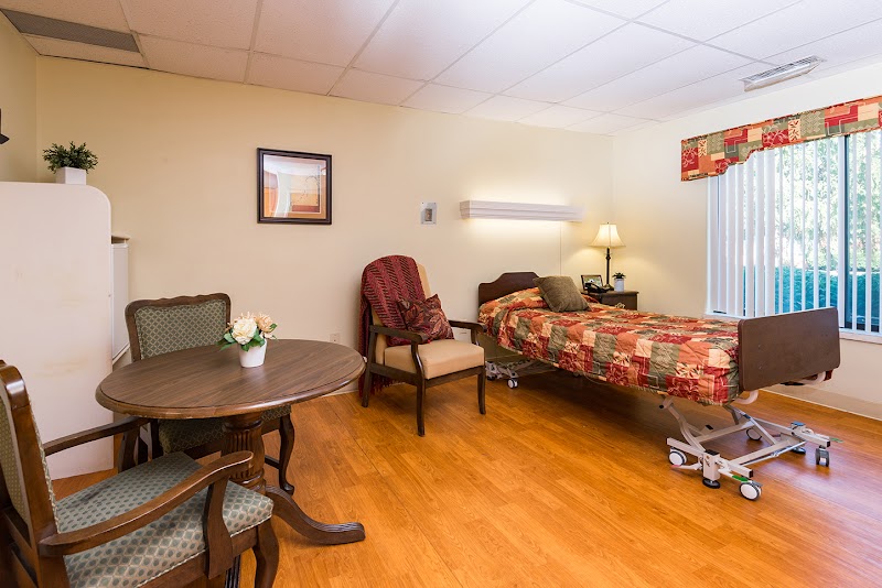 COUNTRYSIDE MANOR HEALTH & LIVING COMMUNITY nursing home in ANDERSON, IN - Photo 5 of 10