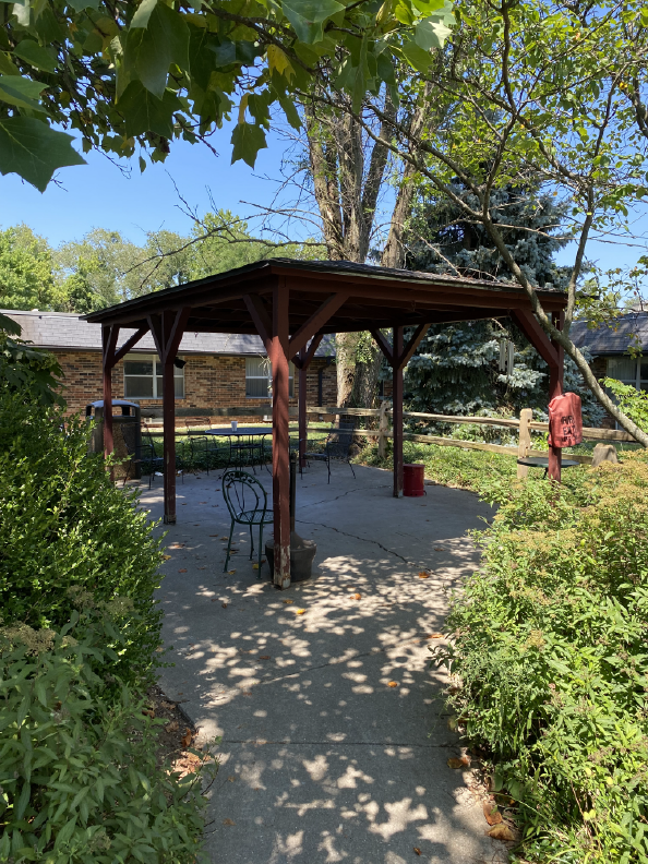 BRICKYARD HEALTHCARE - BLOOMINGTON CARE CENTER nursing home in BLOOMINGTON, IN - Photo 4 of 5