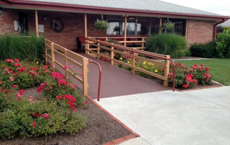 MEADOW VIEW HEALTH AND REHABILITATION nursing home in SALEM, IN - Photo 3 of 10