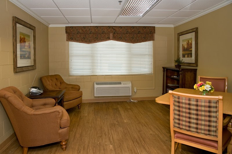 PARKVIEW CARE CENTER nursing home in EVANSVILLE, IN - Photo 4 of 5