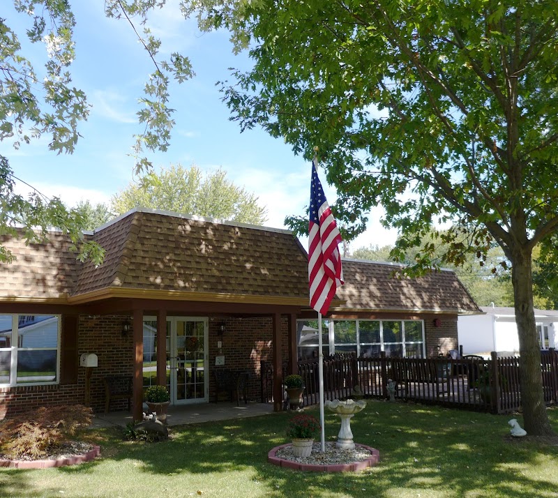 HICKORY CREEK AT ROCHESTER nursing home in ROCHESTER, IN - Photo 2 of 3