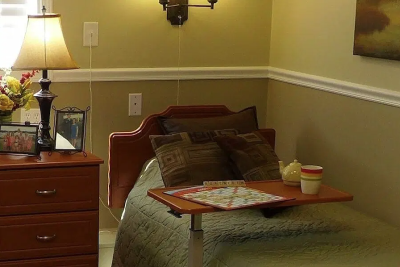HICKORY CREEK AT CONNERSVILLE nursing home in CONNERSVILLE, IN - Photo 5 of 6