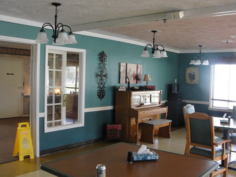 ALEXANDRIA CARE CENTER nursing home in ALEXANDRIA, IN - Photo 4 of 5