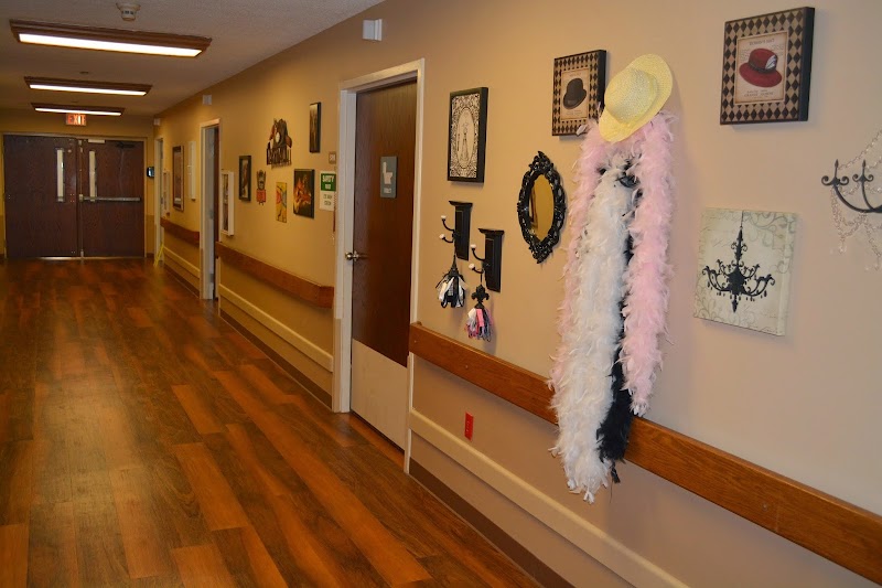 GOOD SAMARITAN HOME & REHABILITATIVE CENTER nursing home in OAKLAND CITY, IN - Photo 2 of 10