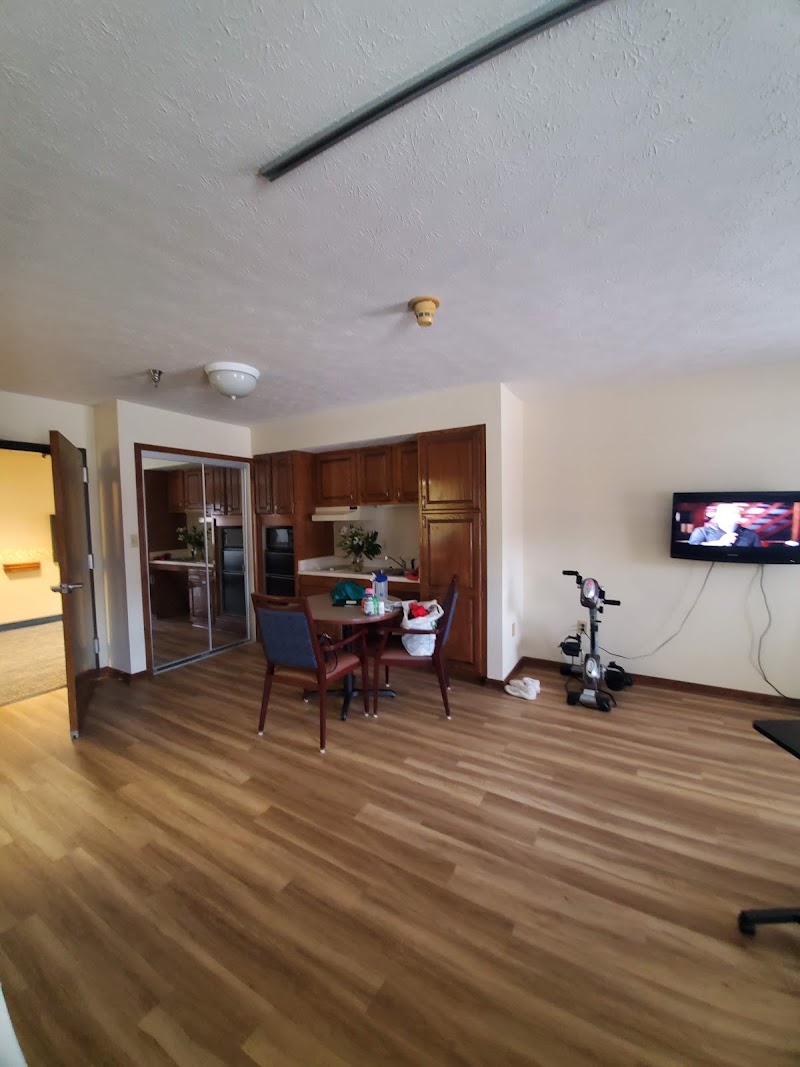 MULBERRY HEALTH & REHABILITATION CENTER nursing home in MULBERRY, IN - Photo 5 of 6