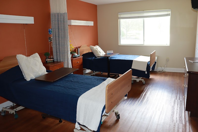 MAJESTIC CARE OF NEWBURGH nursing home in NEWBURGH, IN - Photo 3 of 5