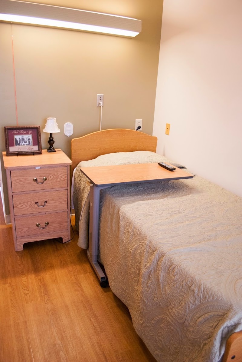 MORNING BREEZE RETIREMENT COMMUNITY AND HEALTHCARE nursing home in GREENSBURG, IN - Photo 3 of 10