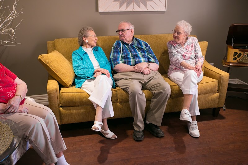 HERITAGE POINTE OF WARREN nursing home in WARREN, IN - Photo 2 of 5