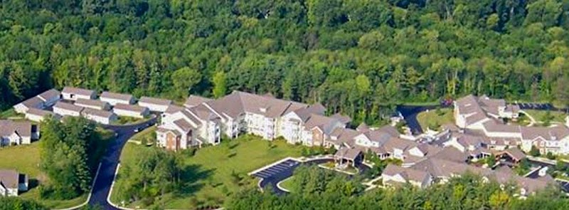 RIVER TERRACE HEALTH CARE CENTER nursing home in BLUFFTON, IN - Photo 4 of 10