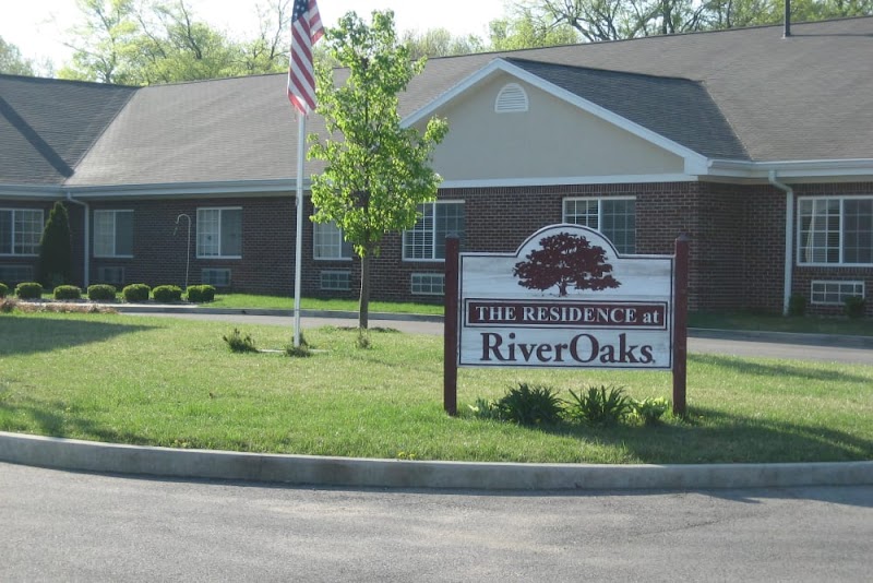 RIVEROAKS HEALTH CAMPUS nursing home in PRINCETON, IN - Photo 3 of 5