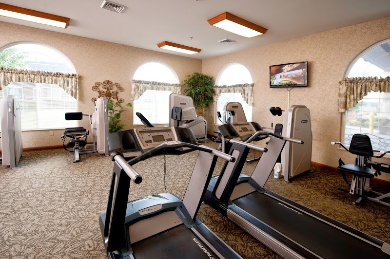 COVENTRY MEADOWS nursing home in FORT WAYNE, IN - Photo 2 of 10