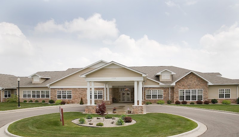 WATERFORD CROSSING nursing home in GOSHEN, IN - Photo 2 of 10