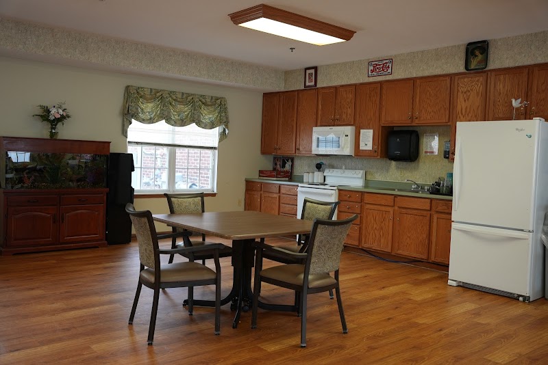 BROWNSBURG MEADOWS nursing home in BROWNSBURG, IN - Photo 2 of 5