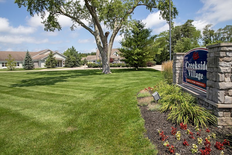 CREEKSIDE VILLAGE nursing home in MISHAWAKA, IN - Photo 3 of 5
