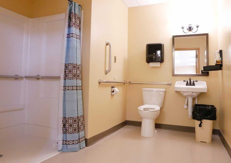 VERNON HEALTH & REHABILITATION nursing home in WABASH, IN - Photo 4 of 5