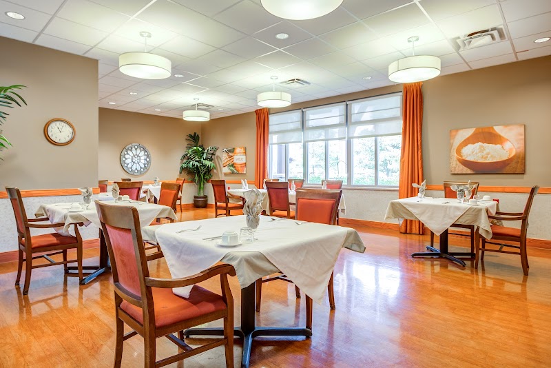 ARLINGTON PLACE HEALTH CAMPUS nursing home in INDIANAPOLIS, IN - Photo 4 of 5