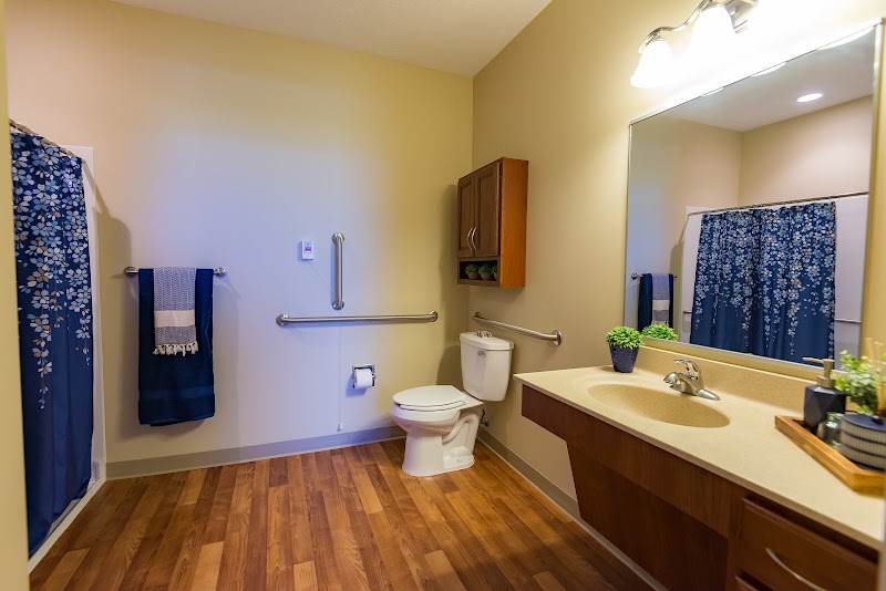 COPPER TRACE HEALTH & LIVING COMMUNITY nursing home in WESTFIELD, IN - Photo 4 of 10