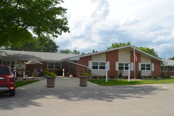 Cherokee Specialty Care nursing home in Cherokee, IA - Photo 2 of 5