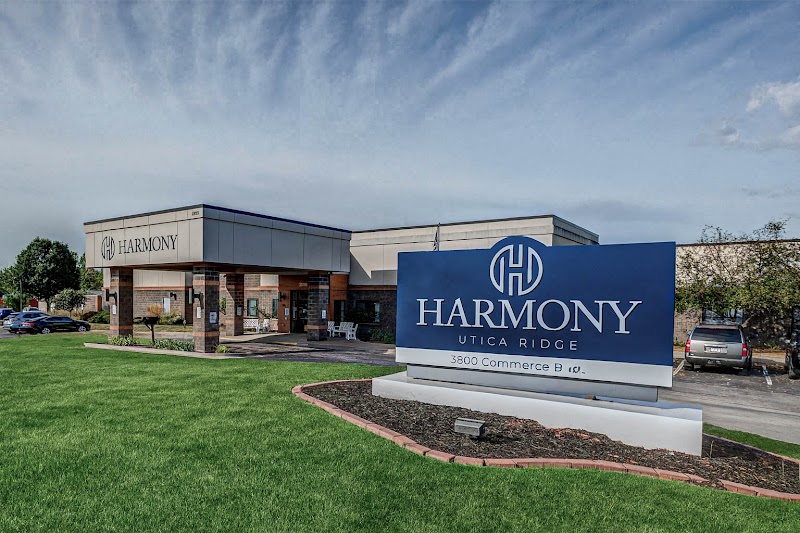 Harmony Utica Ridge nursing home in Davenport, IA - Photo 3 of 5