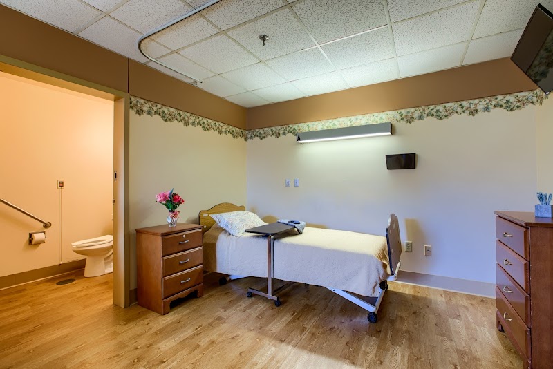 MERRIAM GARDENS HEALTHCARE & REHABILITATION nursing home in MERRIAM, KS - Photo 2 of 5