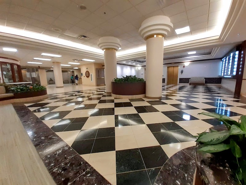 LAWRENCE MEMORIAL HOSPITAL SNF nursing home in LAWRENCE, KS - Photo 4 of 10