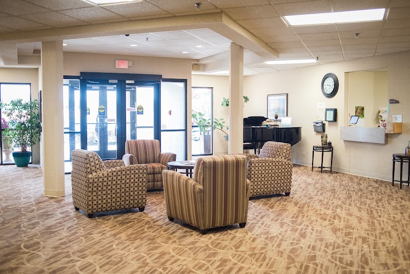 SHAWNEE GARDENS HEALTHCARE & REHAB CENTER nursing home in SHAWNEE, KS - Photo 3 of 5