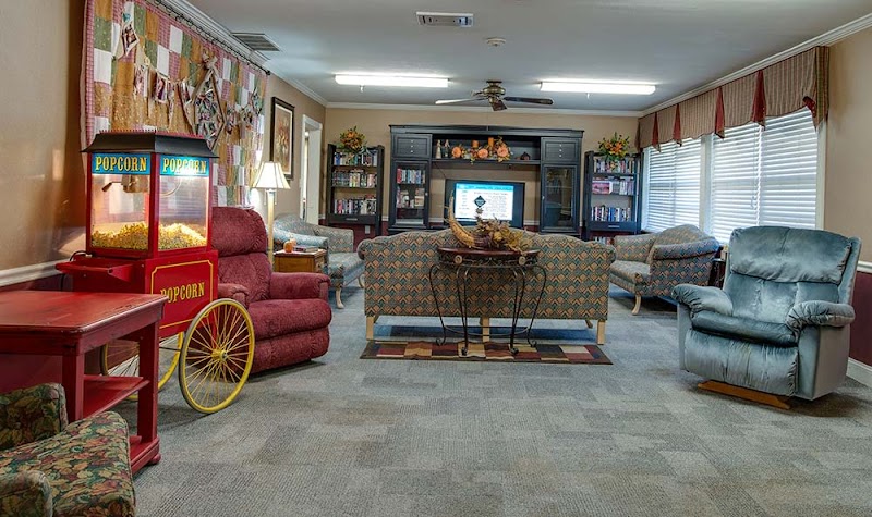 WHEATLAND NURSING & REHABILITATION CENTER nursing home in RUSSELL, KS - Photo 3 of 10