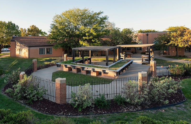 TOPEKA PRESBYTERIAN MANOR nursing home in TOPEKA, KS - Photo 2 of 5