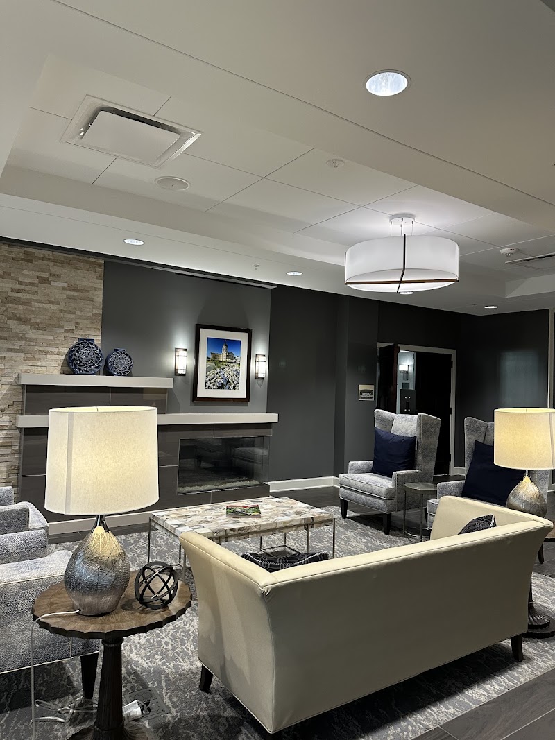 VILLAGE SHALOM INC nursing home in OVERLAND PARK, KS - Photo 4 of 5