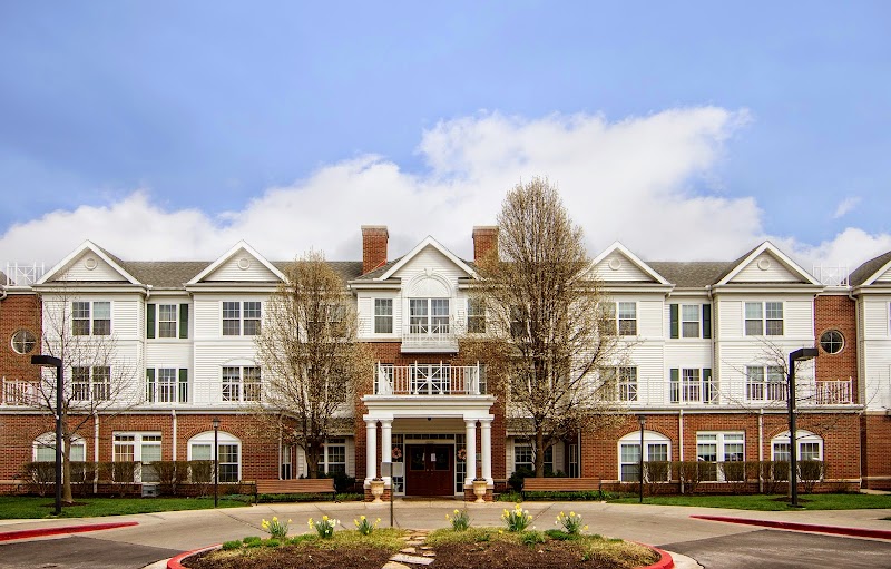 THE VILLAGE AT MISSION nursing home in PRAIRIE VILLAGE, KS - Photo 2 of 5