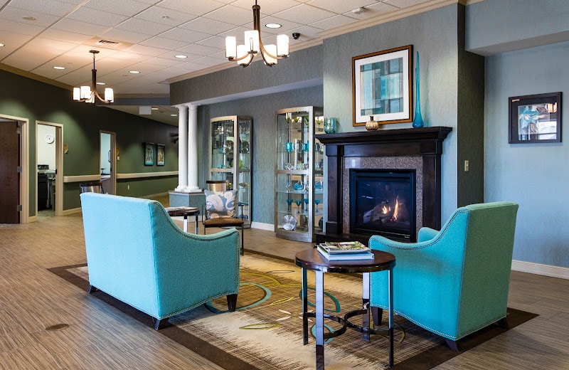 TWIN OAKS HEALTH AND REHAB nursing home in LANSING, KS - Photo 3 of 10