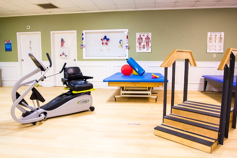 SIGNATURE HEALTHCARE OF MONROE COUNTY REHAB & WELL nursing home in TOMPKINSVILLE, KY - Photo 5 of 10