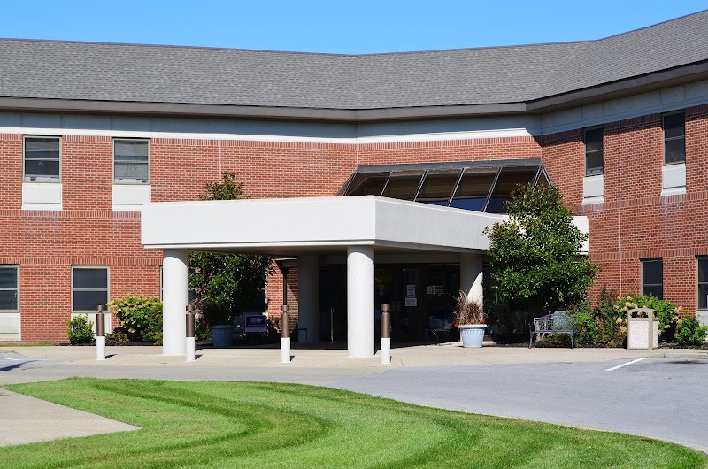HARTLAND PARK HEALTH & REHABILITATION nursing home in LEXINGTON, KY - Photo 2 of 5