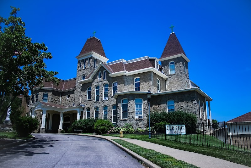 Carmel Manor nursing home in FORT THOMAS, KY - Photo 3 of 5
