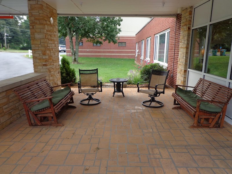 CLINTON-HICKMAN COUNTY NURSING FACILITY nursing home in CLINTON, KY - Photo 4 of 10