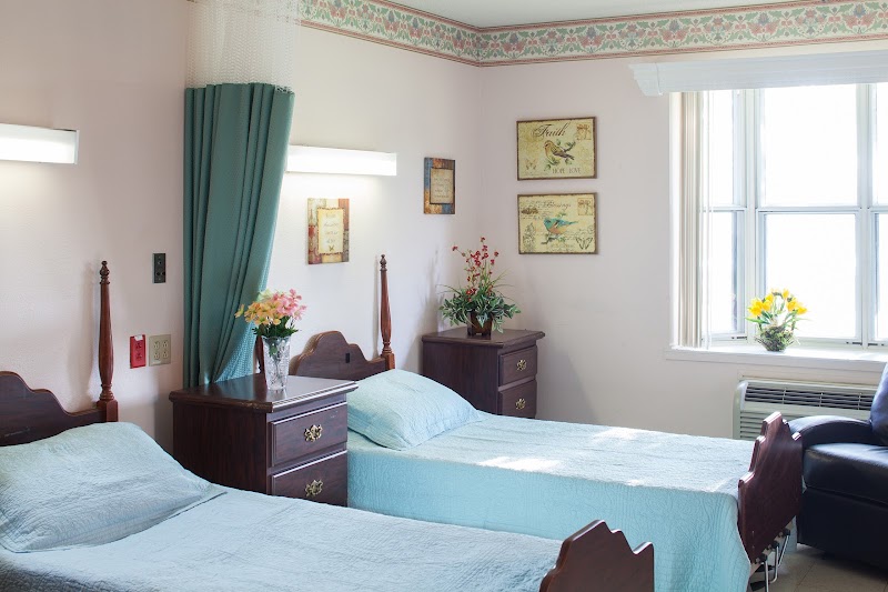 MAGNOLIA VILLAGE NURSING AND REHABILITATION CENTER nursing home in BOWLING GREEN, KY - Photo 3 of 6