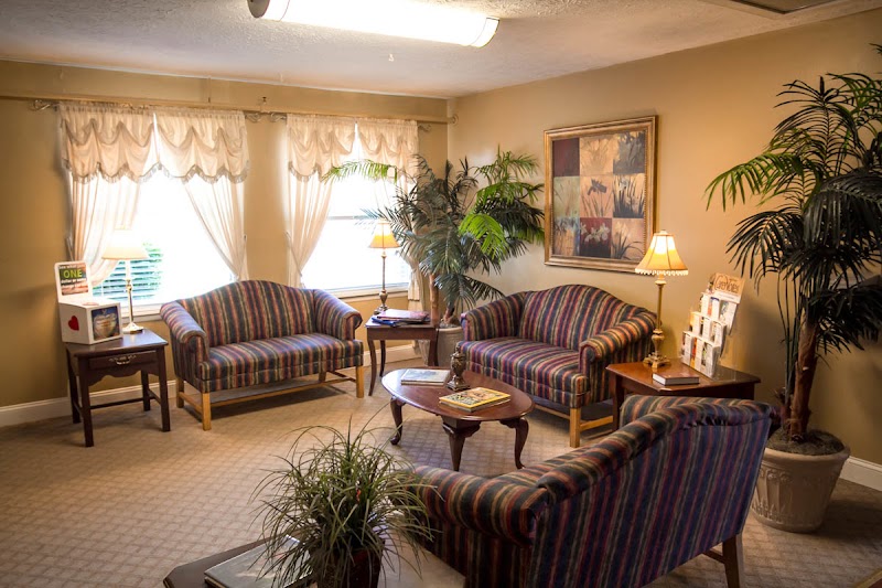 Bluegrass Care & Rehabilitation Center nursing home in Lexington, KY - Photo 4 of 6