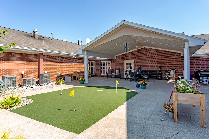 Glen Ridge Health Campus nursing home in Louisville, KY - Photo 4 of 10
