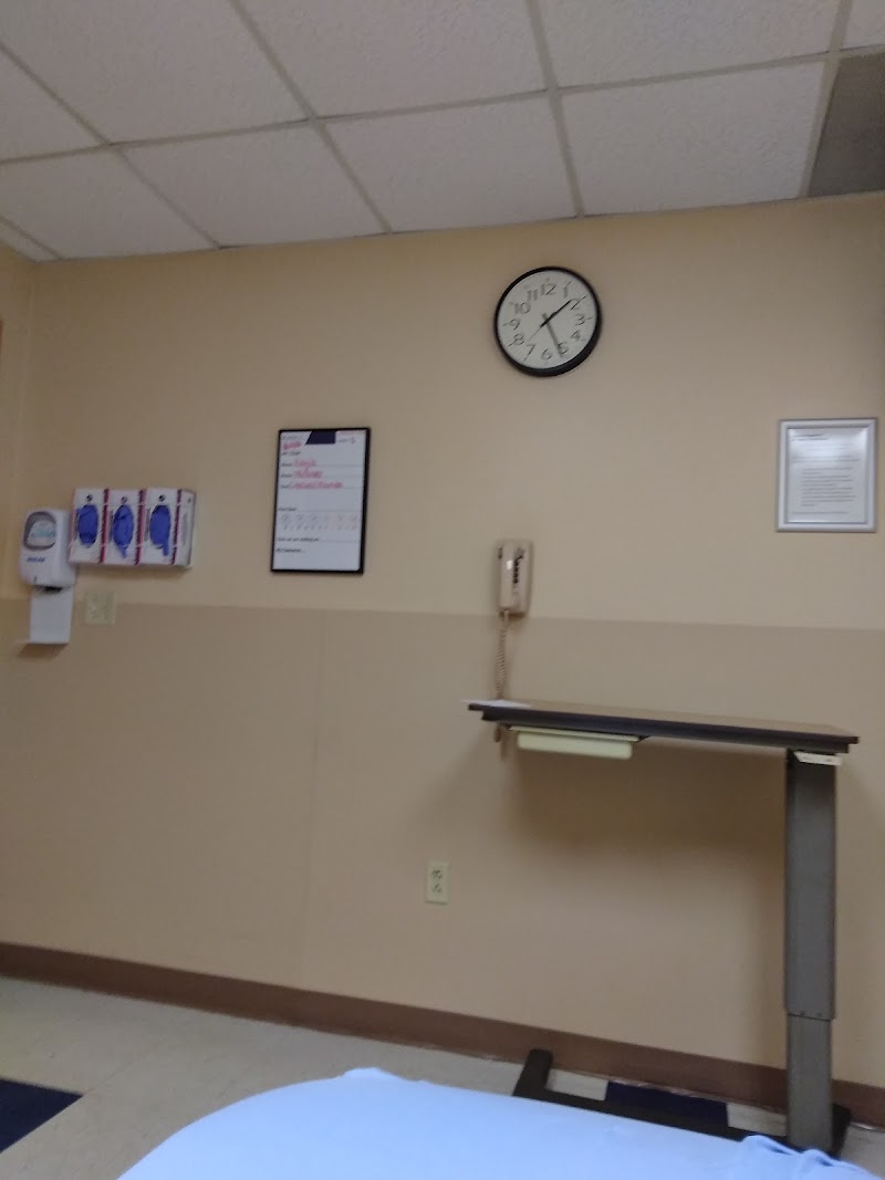 Park Terrace Health Campus nursing home in Louisville, KY - Photo 5 of 10