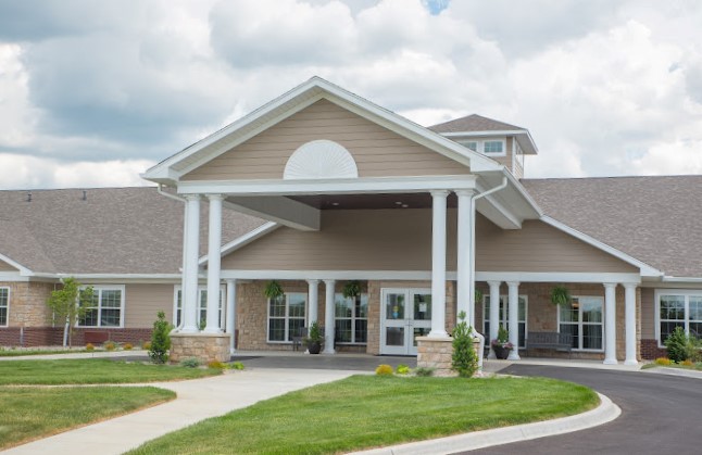 Sanders Ridge Health Campus nursing home in Mount Washington, KY - Photo 2 of 10