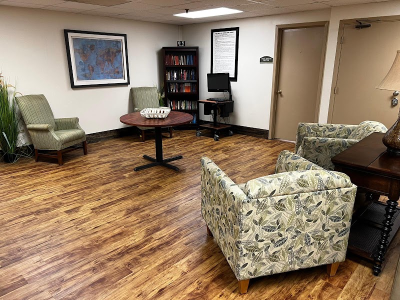 Many Healthcare and Rehabilitation Center nursing home in Many, LA - Photo 2 of 5
