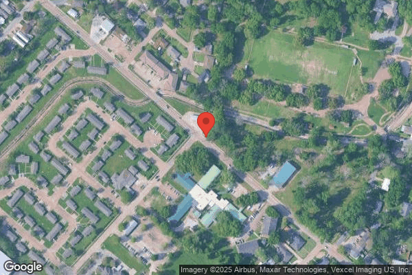 RIVER OAKS RETIREMENT MANOR nursing home in LAFAYETTE, LA - Photo 1 of 2