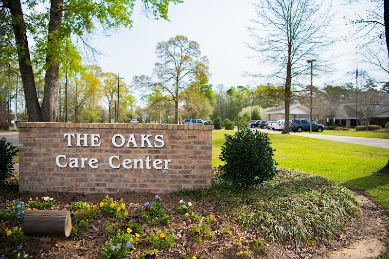 THE OAKS CARE CENTER nursing home in PINEVILLE, LA - Photo 4 of 5