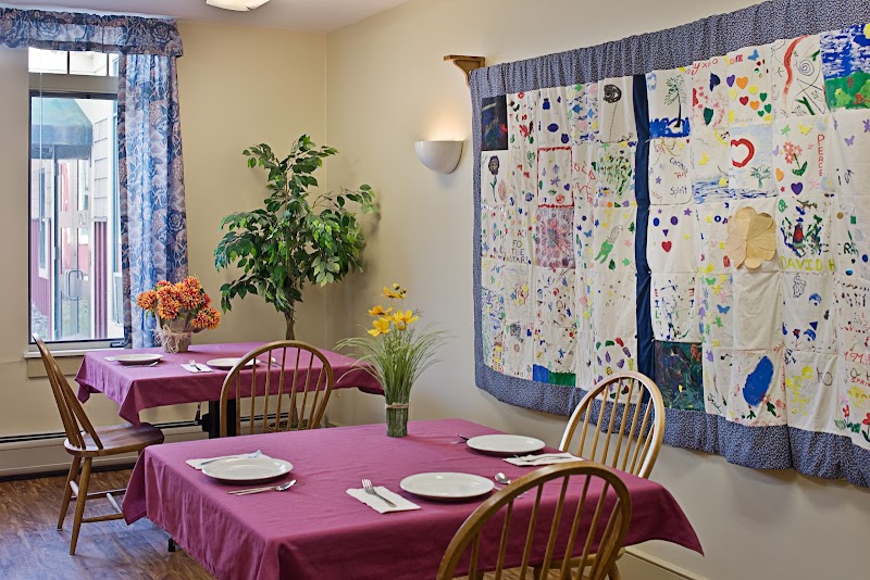 RIVER RIDGE CENTER nursing home in KENNEBUNK, ME - Photo 4 of 5